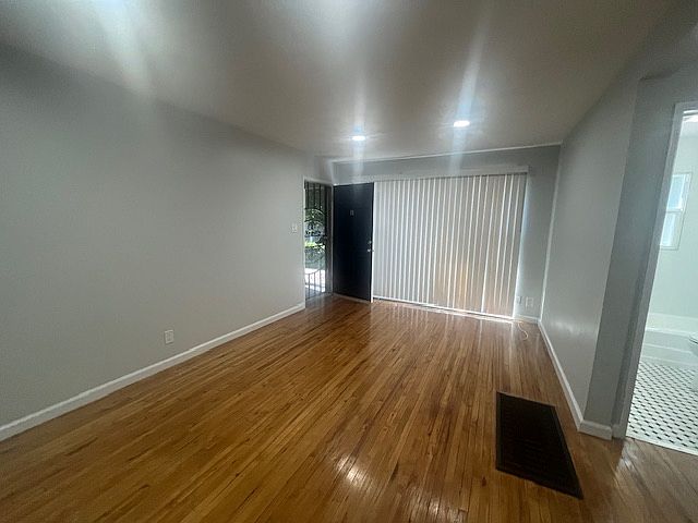 1st image of 4676 N Banner Dr #2