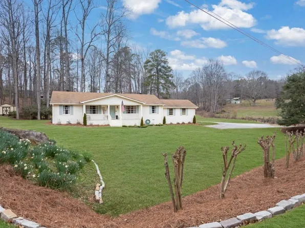 413 Lees Mill Rd, Fayetteville, GA 30214