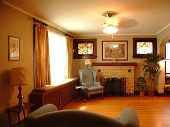 4th image of 3833 Wilmington Ave