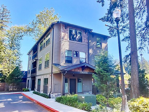 5th image of 15948 Quarry Rd #B6