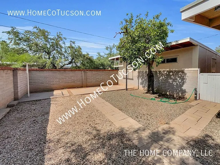 3238 E Hawthorne St — Photo 28