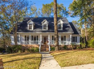 401 McAdams Ave, Daphne, AL 36526