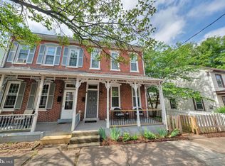 6 E 2nd St, Pottstown, PA