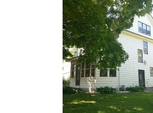 11 Central Ave S, Nya, MN 55397