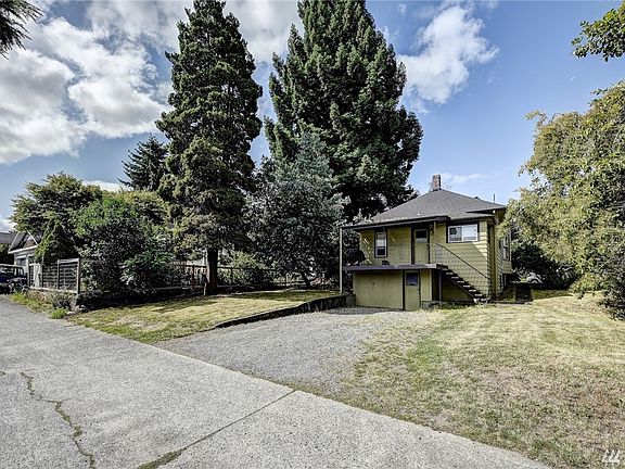 5th image of 6544B Latona Ave NE