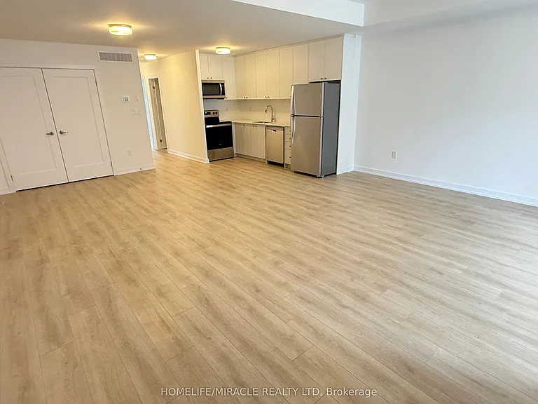 40 Palace St #L8 — Photo 12