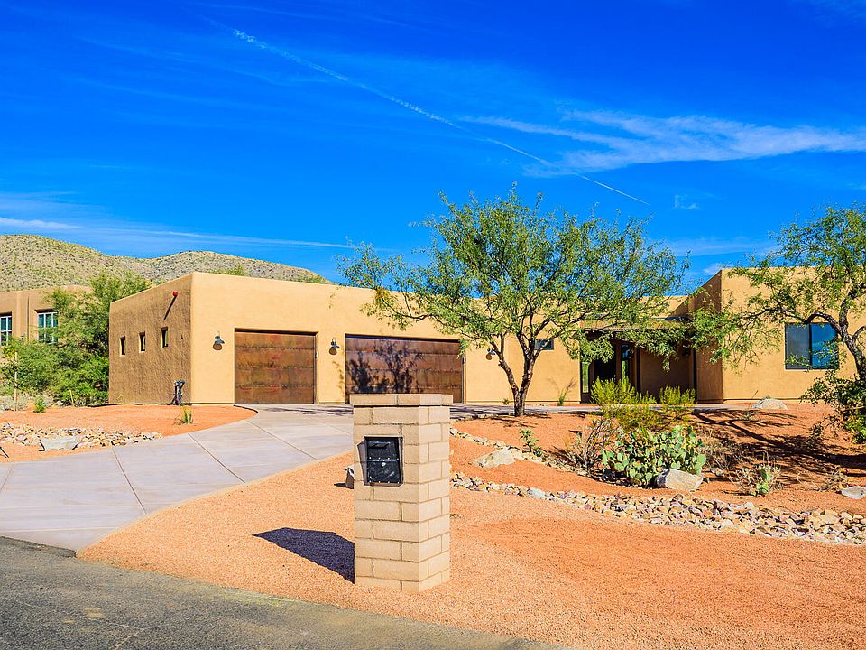 1st image of 5432 N Sabino Highlands Pl