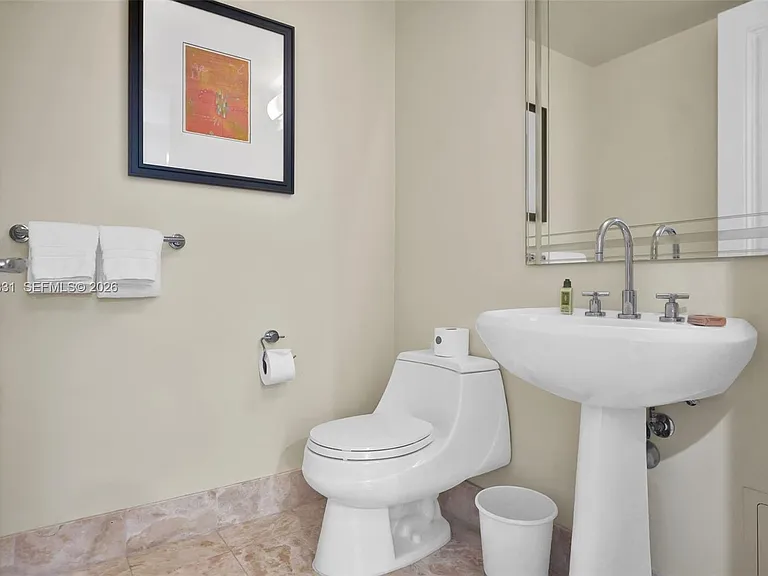 1435 Brickell Ave #3210 — Photo 20