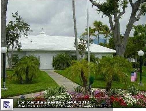 2nd image of 6441 Bay Club Dr APT 2