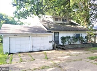 305 7th St, Ida Grove, IA 51445