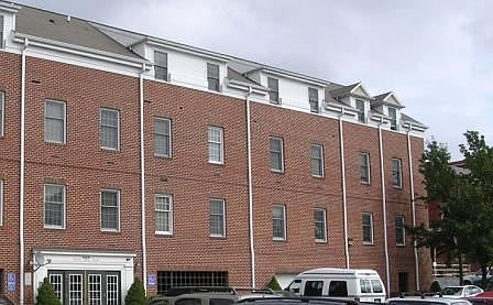 222 PEACH ALLEY