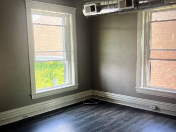 4th image of 316-320 S Pennsylvania Ave #318-3