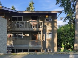 22107 66th Ave W APT 4D, Mountlake Terrace, WA