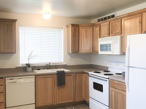 2nd image of 761 N 235 E #3208121