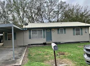 229 Hulin St, Saint Martinville, LA 70582