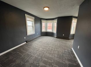 202 UNION, Bangor, ME 04401