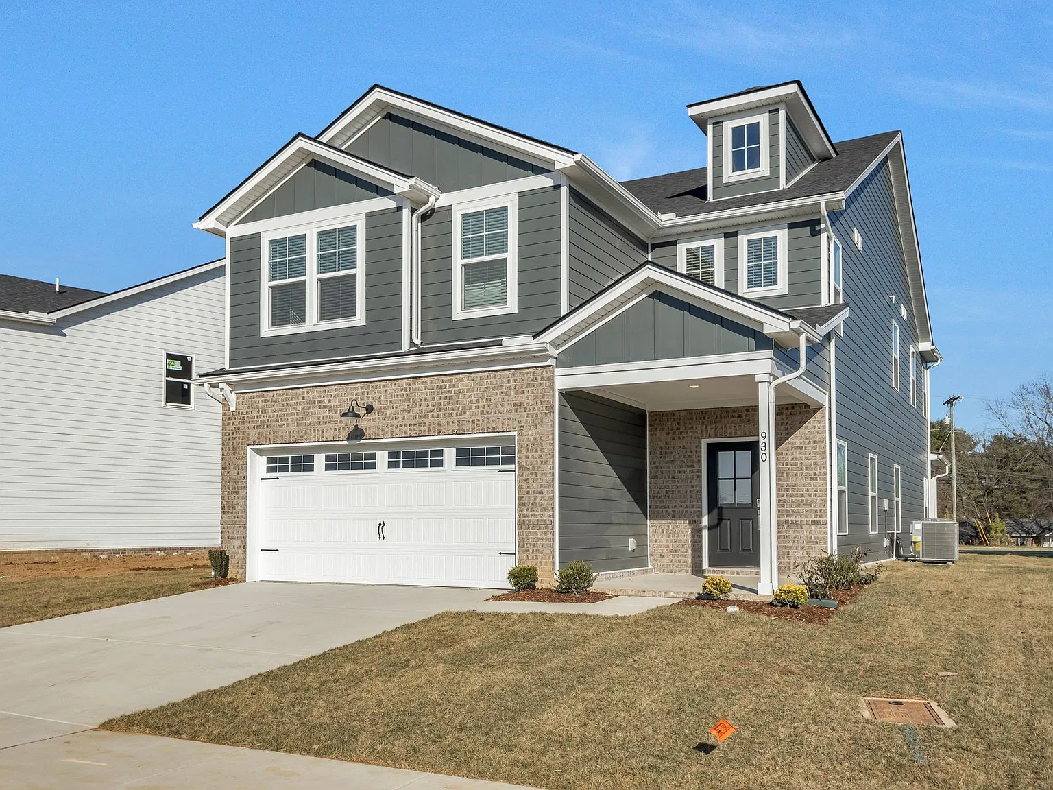 4 bed, 3.5 bath, 2922 sqft, $3,150 — Photo 3