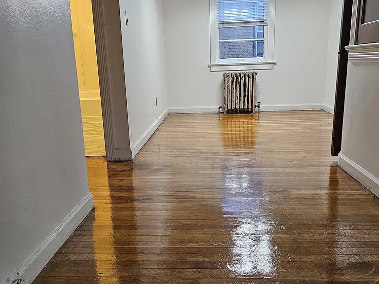 212 Carlton Ter #2 — Photo 1
