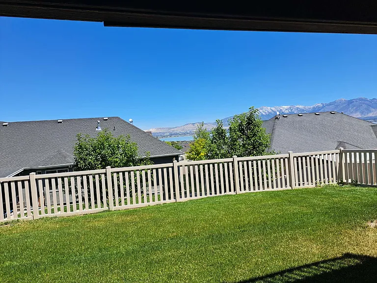 334 W Shadow Ridge Dr — Photo 20