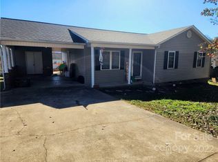 4792 Lakeview Acres Rd, Valdese, NC 28690