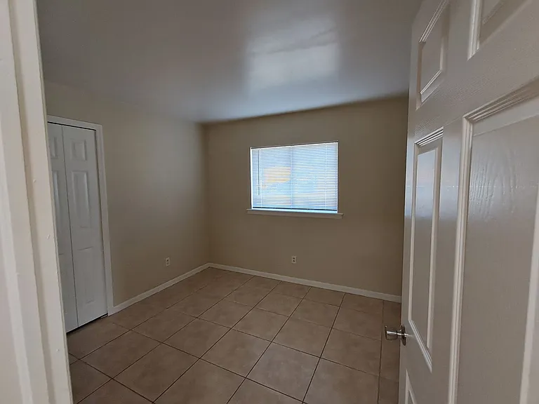 133 Meadow Rd #135 — Photo 11