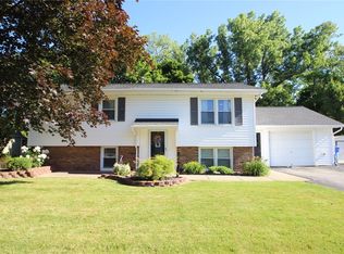100 Stevens St, Newark, NY 14513