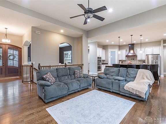 3rd image of 919 Stokes Reserve Ct