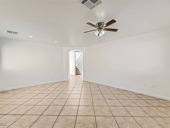 5th image of 5849 Old English Ct