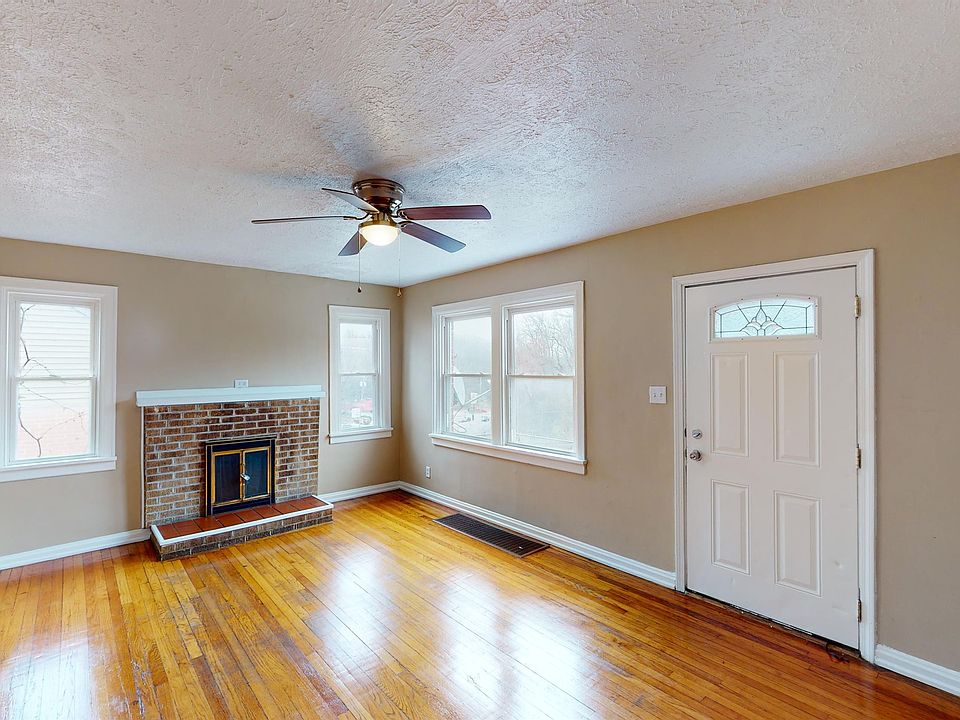 1st image of 2598 Queen City Ave