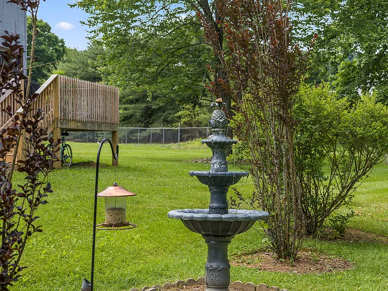 2812 S Greenwood Dr — Photo 18