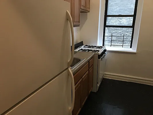 Rented by Zuz Realty | media 47