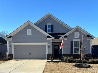 4215 Millstream Rd, Denver, NC 28037