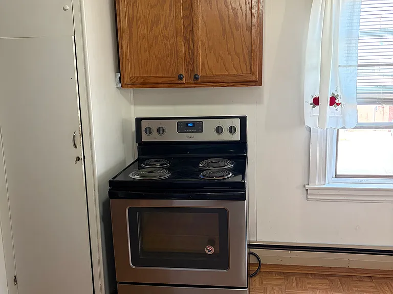 3517 Washington Ave #2 — Photo 3