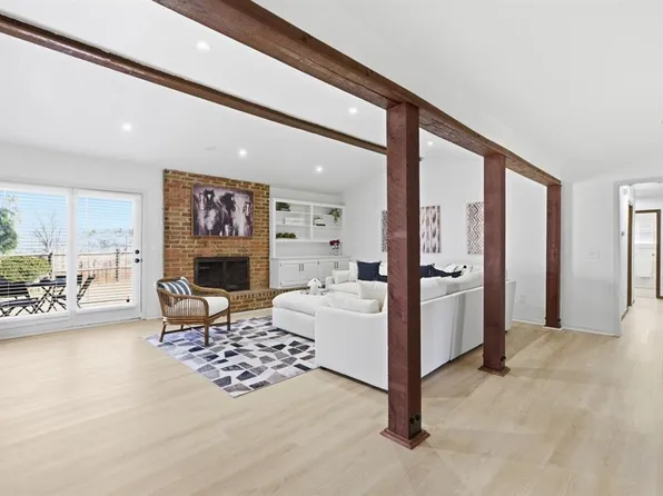 900 Woodbury Dr, Edmond, OK 73034