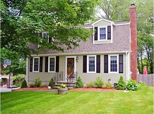 30 Rolling Ridge Ln, Methuen, MA 01844