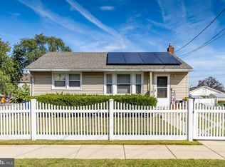 229 Filmore St, Riverside, NJ 08075