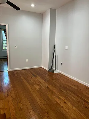 Rented by Budget Real Estate NYC Inc | media 9