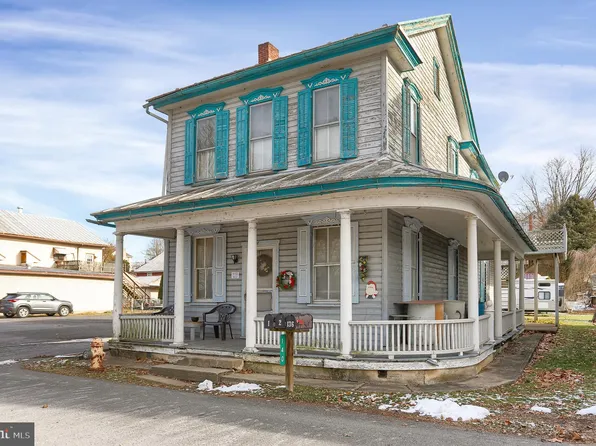 140 Water St, Dalmatia, PA 17017