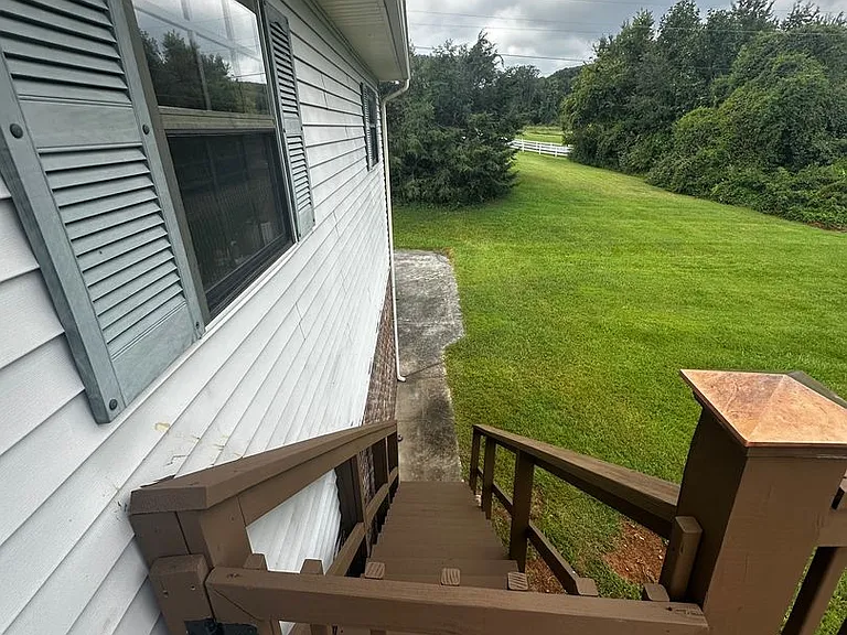 5297 Stuffel Rd — Photo 7