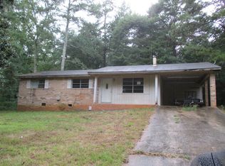 4039 Dixie Ln, Douglasville, GA 30135