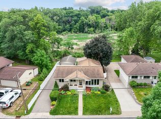 4651 Bedford Rd, Mound, MN 55364