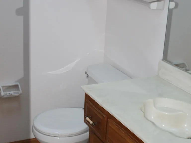 2nd Bathroom Upstairs