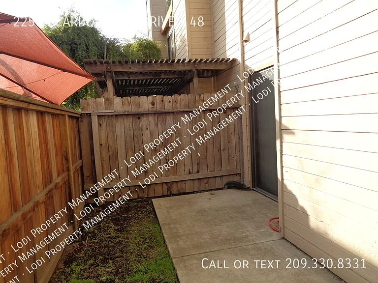 2250 Scarborough Dr #48 — Photo 19