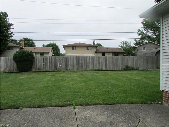 2nd image of 6683 Crenshaw Dr