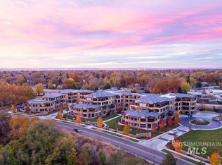 3075 W Crescent Dr #RIM-106, Boise, ID 83706