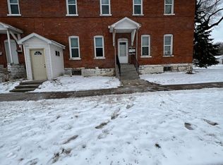 1639 Prospect St APT 11, La Crosse, WI 54603