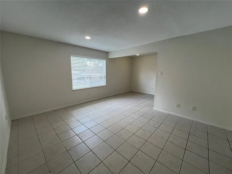 808 Natalie St #A — Photo 6