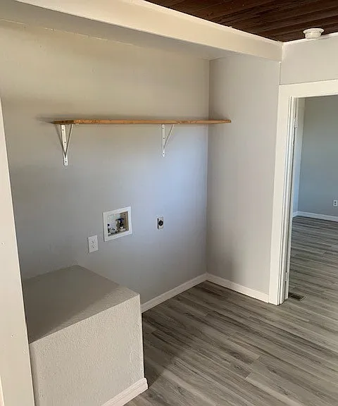 302 W Zephyr St — Photo 8