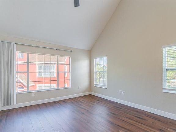 4th image of 10568 Windsor Lake Ct