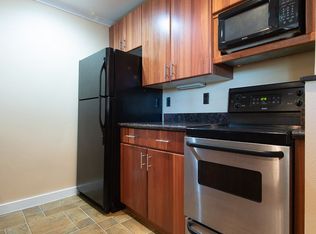 Charming North Queen Anne Living Prime Location Near Fremont & Lake Union, Seattle, WA 98109
